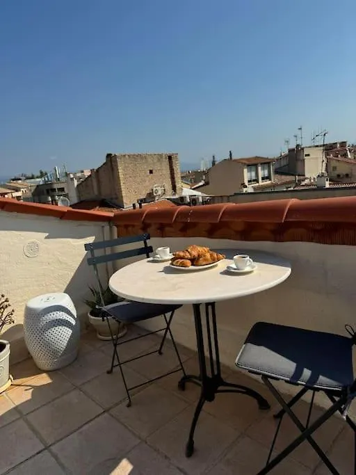 Arazy - Superb Duplex Old Antibes Very Central, Ac, Terrace